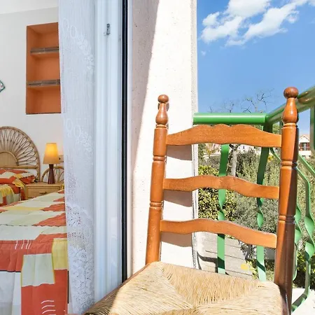 Sleeps 8 Villa Blanes