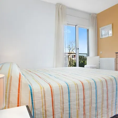 Sleeps 8 Blanes